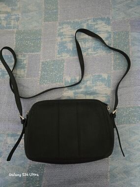 Everyday Black Crossbody Bag - Minimal Leather Look